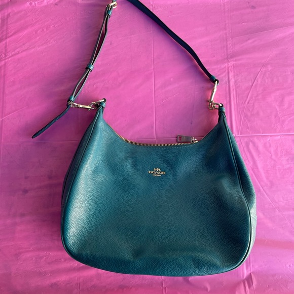 Coach crossbody with adjustable strap - Picture 3 of 15